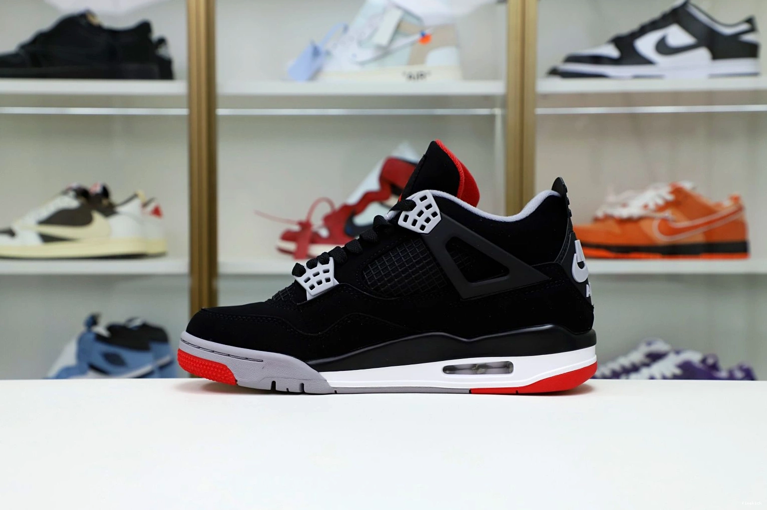 4 OG 'BRED' JORDAN RETRO 2019 AIR 0923